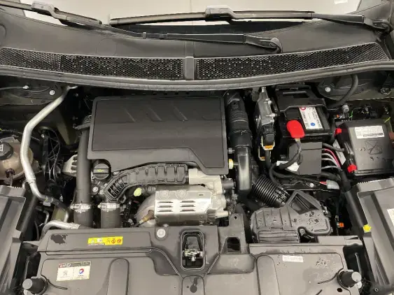 PEUGEOT 3008 II - voiture d'occasion - Photo 21