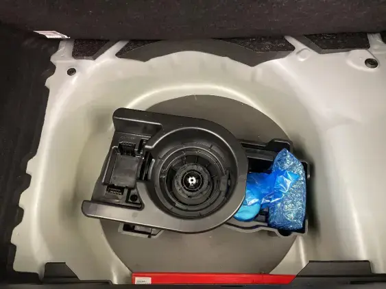 PEUGEOT 208 II - voiture d'occasion - Photo 17