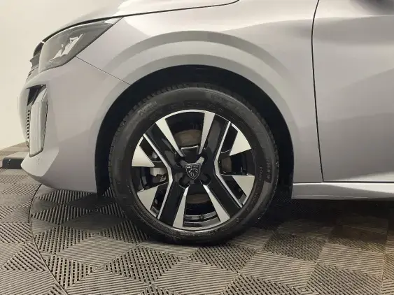 PEUGEOT 208 II - voiture d'occasion - Photo 23