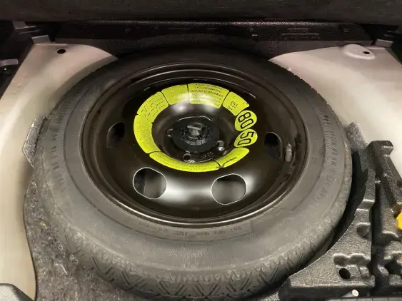 PEUGEOT 2008 II - voiture d'occasion - Photo 17