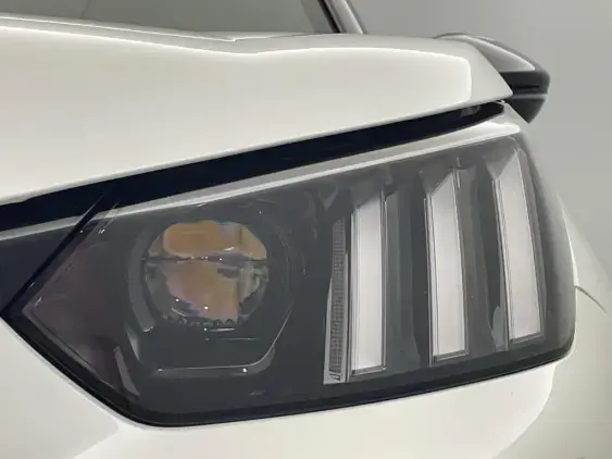 PEUGEOT 2008 II - voiture d'occasion - Photo 22