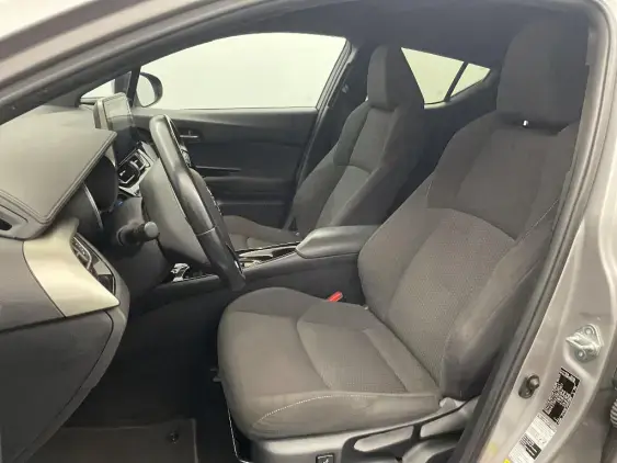 TOYOTA C-HR - voiture d'occasion - Photo 17