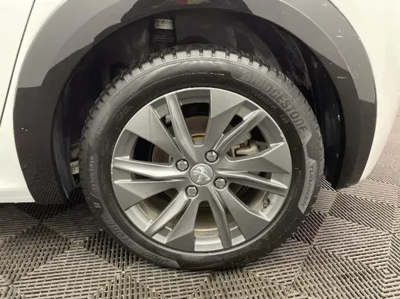 PEUGEOT 208 AFFAIRE ELECTRIQUE II - voiture d'occasion - Photo 23