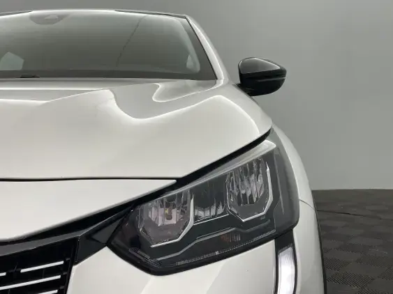 PEUGEOT 208 AFFAIRE ELECTRIQUE II - voiture d'occasion - Photo 21