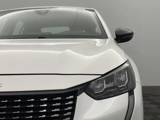 PEUGEOT 208 II - voiture d'occasion - Photo 21