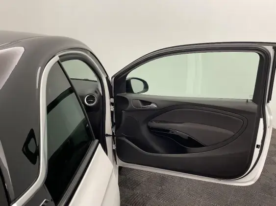 OPEL ADAM - voiture d'occasion - Photo 18