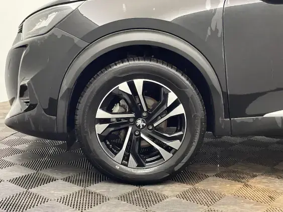 PEUGEOT 2008 II - voiture d'occasion - Photo 22