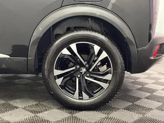 PEUGEOT 2008 II - voiture d'occasion - Photo 23