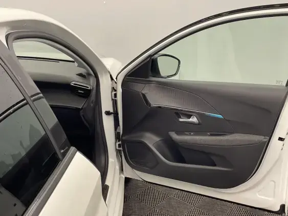 PEUGEOT 208 ELECTRIQUE II - voiture d'occasion - Photo 19