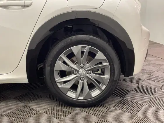 PEUGEOT 208 ELECTRIQUE II - voiture d'occasion - Photo 23