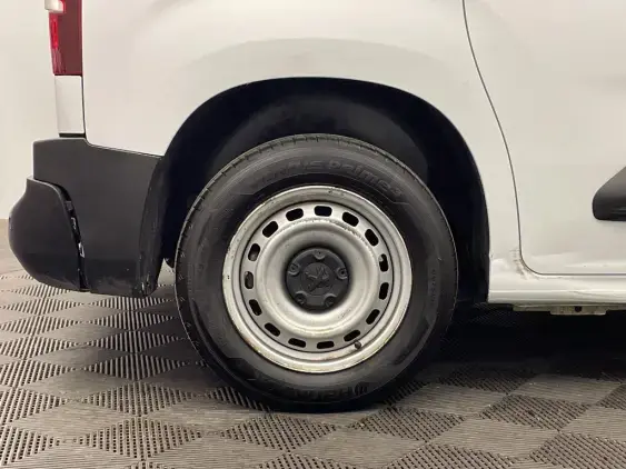 PEUGEOT PARTNER III - voiture d'occasion - Photo 23