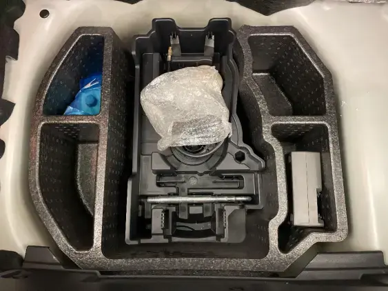 PEUGEOT 208 BUSINESS R II - voiture d'occasion - Photo 17