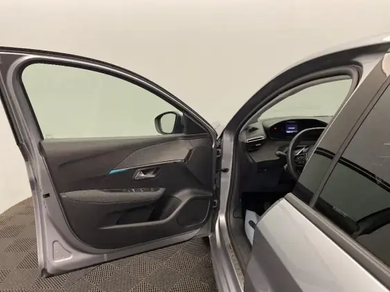 PEUGEOT 208 BUSINESS R II - voiture d'occasion - Photo 19