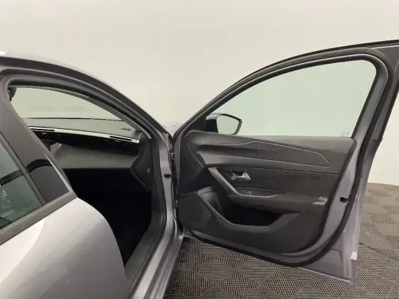 PEUGEOT 308 III - voiture d'occasion - Photo 20