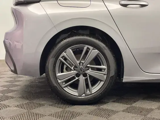 PEUGEOT 308 III - voiture d'occasion - Photo 25