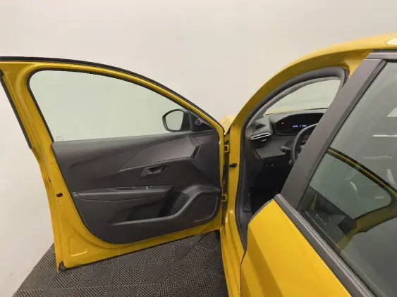 PEUGEOT 208 BUSINESS R II - voiture d'occasion - Photo 18