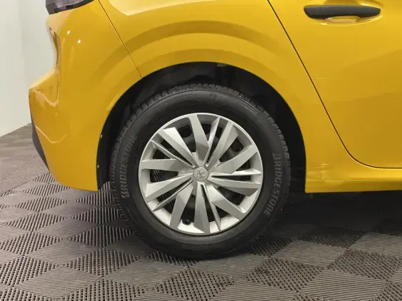 PEUGEOT 208 BUSINESS R II - voiture d'occasion - Photo 24