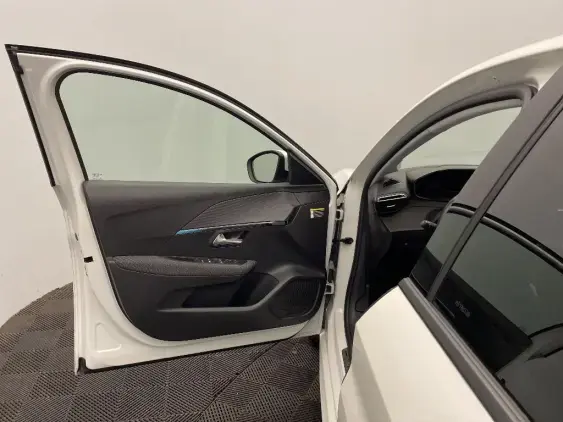 PEUGEOT 208 ELECTRIQUE II - voiture d'occasion - Photo 18