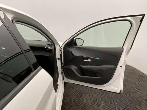 PEUGEOT 208 ELECTRIQUE II - voiture d'occasion - Photo 19