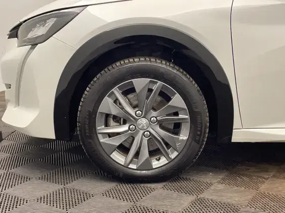 PEUGEOT 208 ELECTRIQUE II - voiture d'occasion - Photo 22