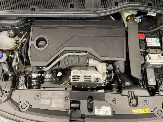 PEUGEOT 208 II - voiture d'occasion - Photo 20