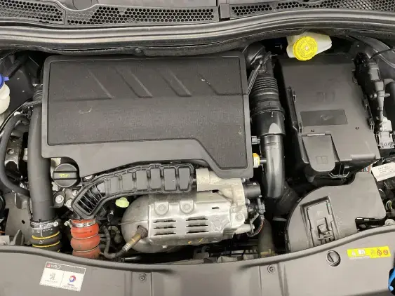 PEUGEOT 2008 - voiture d'occasion - Photo 21