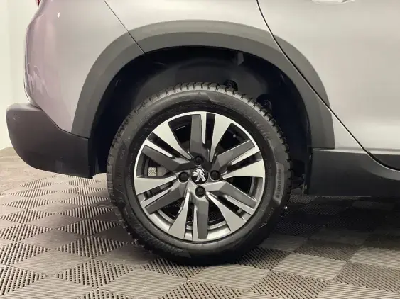 PEUGEOT 2008 - voiture d'occasion - Photo 25