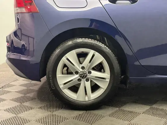 VOLKSWAGEN GOLF VIII - voiture d'occasion - Photo 25