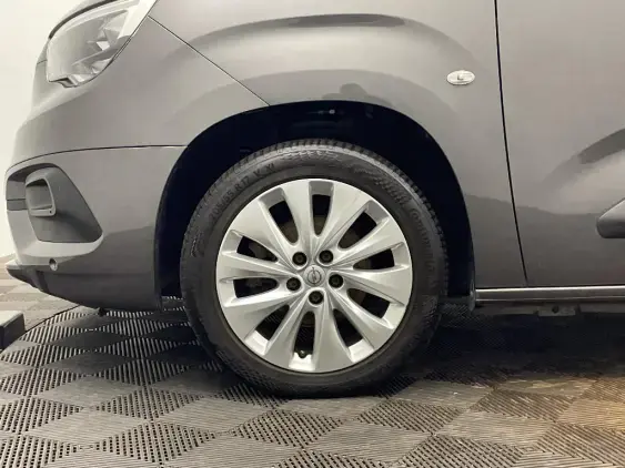 OPEL COMBO D - voiture d'occasion - Photo 23