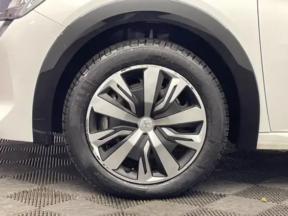 PEUGEOT 208 ELECTRIQUE II - voiture d'occasion - Photo 21