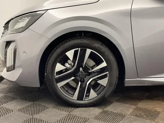 PEUGEOT 208 II - voiture d'occasion - Photo 22