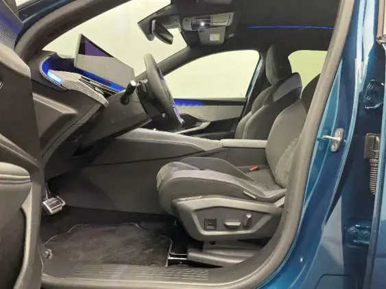 PEUGEOT 3008 ELECTRIQUE III - voiture d'occasion - Photo 16