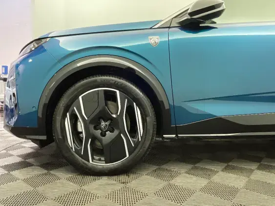 PEUGEOT 3008 ELECTRIQUE III - voiture d'occasion - Photo 21