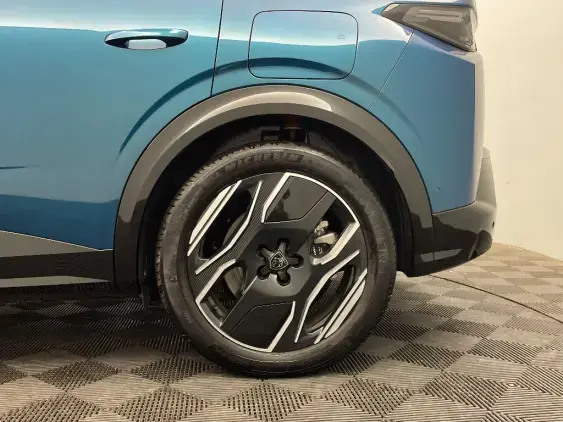 PEUGEOT 3008 ELECTRIQUE III - voiture d'occasion - Photo 22