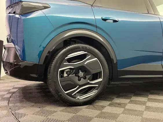 PEUGEOT 3008 ELECTRIQUE III - voiture d'occasion - Photo 23