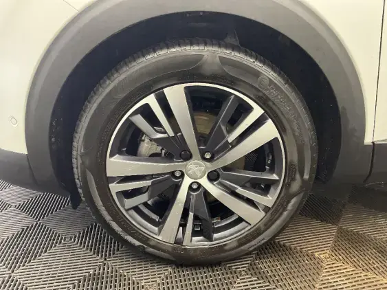 PEUGEOT 3008 II - voiture d'occasion - Photo 21