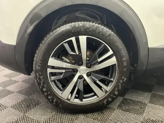 PEUGEOT 3008 II - voiture d'occasion - Photo 23