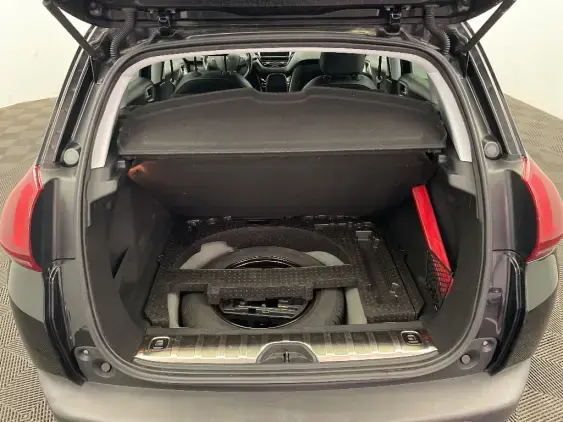 PEUGEOT 2008 - voiture d'occasion - Photo 17