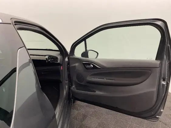 DS DS 3 CROSSBACK I - voiture d'occasion - Photo 19