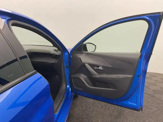 PEUGEOT 208 BUSINESS R II - voiture d'occasion - Photo 20