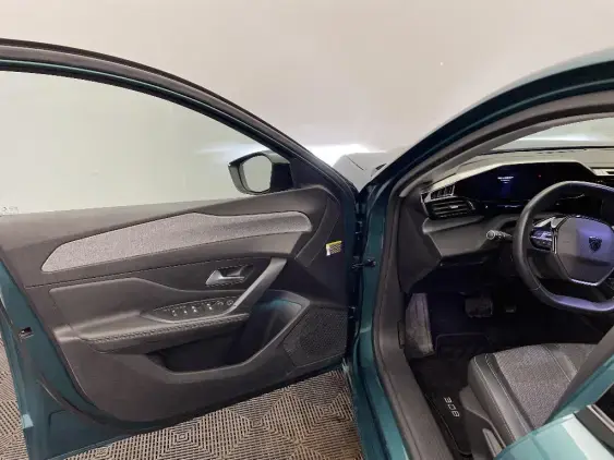 PEUGEOT 308 SW III - voiture d'occasion - Photo 19