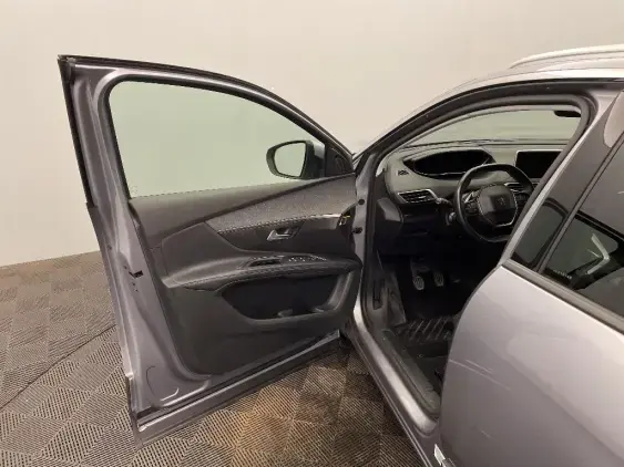 PEUGEOT 5008 II - voiture d'occasion - Photo 17