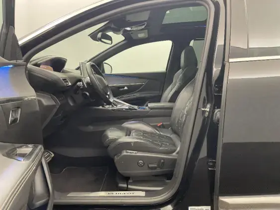 PEUGEOT 5008 II - voiture d'occasion - Photo 17