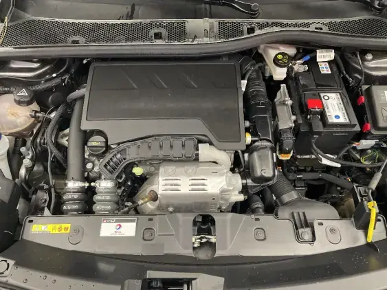 PEUGEOT 2008 II - voiture d'occasion - Photo 20