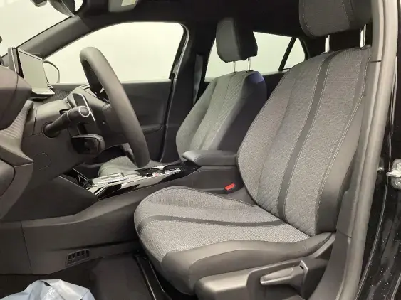 PEUGEOT 2008 II - voiture d'occasion - Photo 17