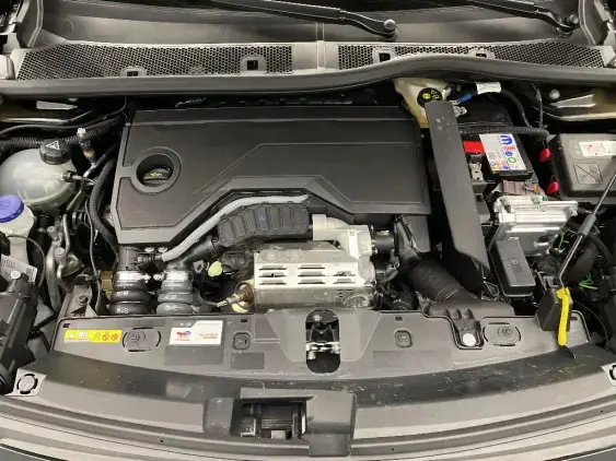 PEUGEOT 2008 II - voiture d'occasion - Photo 20