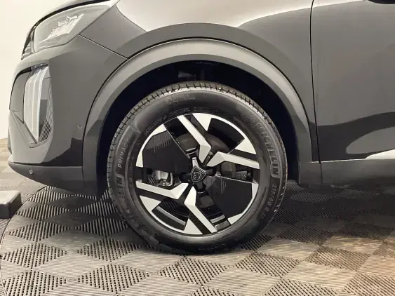 PEUGEOT 2008 II - voiture d'occasion - Photo 22