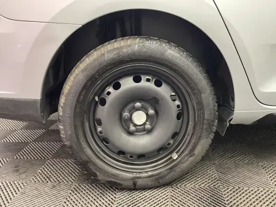 SEAT TOLEDO IV - voiture d'occasion - Photo 25