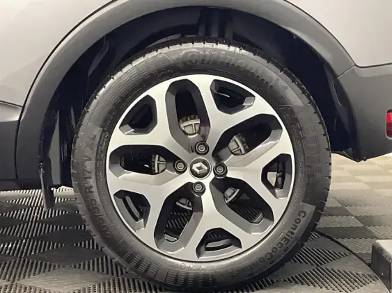 RENAULT CAPTUR - voiture d'occasion - Photo 24