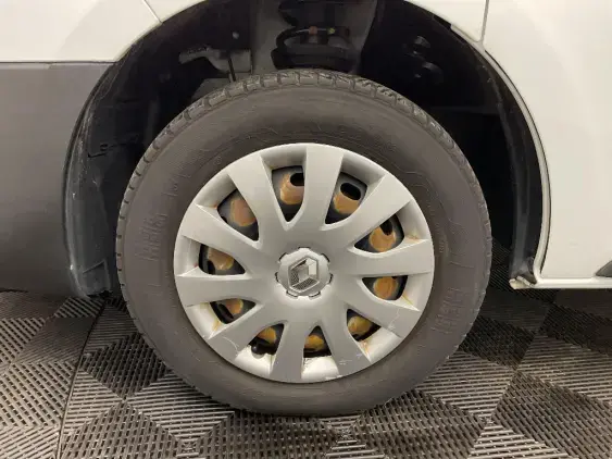 RENAULT TRAFIC III - voiture d'occasion - Photo 22